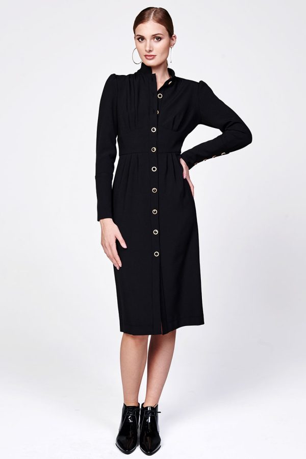 Платье средней длины