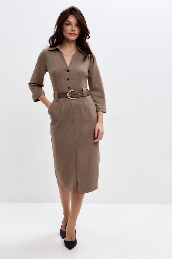 Платье средней длины