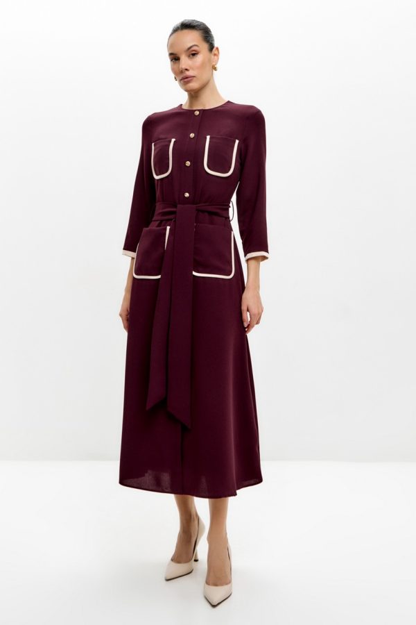 Платье средней длины