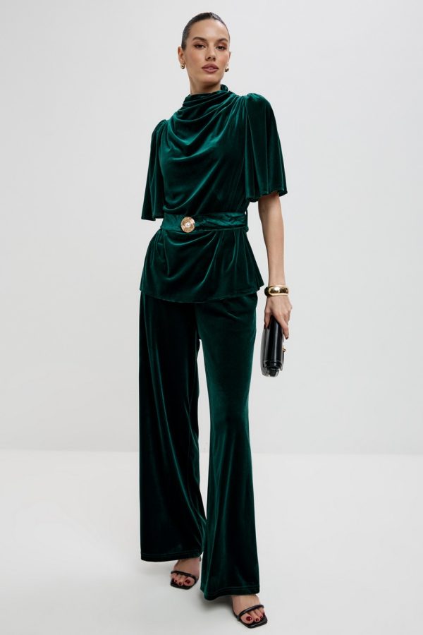 Брючный костюм