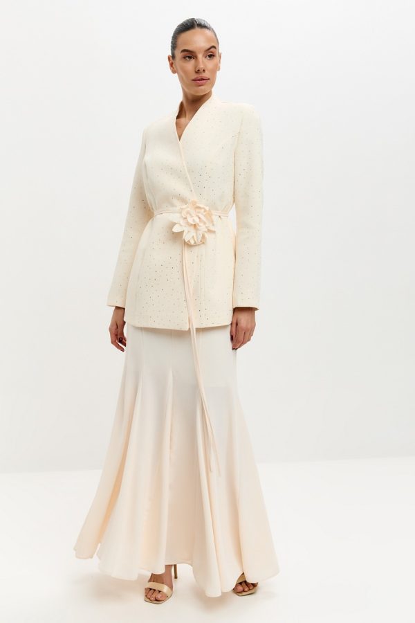 Костюм с юбкой